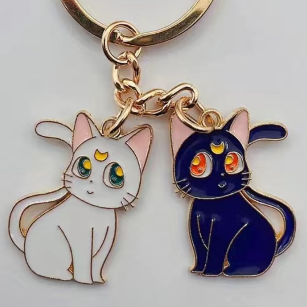 Sailor Moon Keychain - Picture 4 of 5